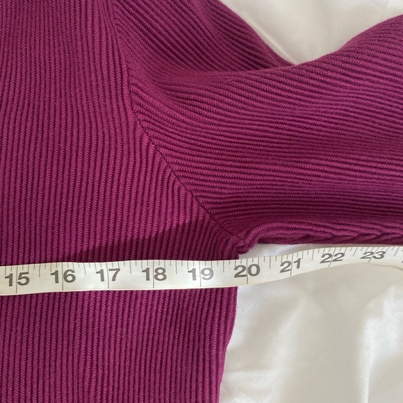 NWOT G.I.L.I XL burgundy Women’s sweater. - Picture 7 of 11